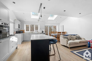 Photo 6- click for photo gallery